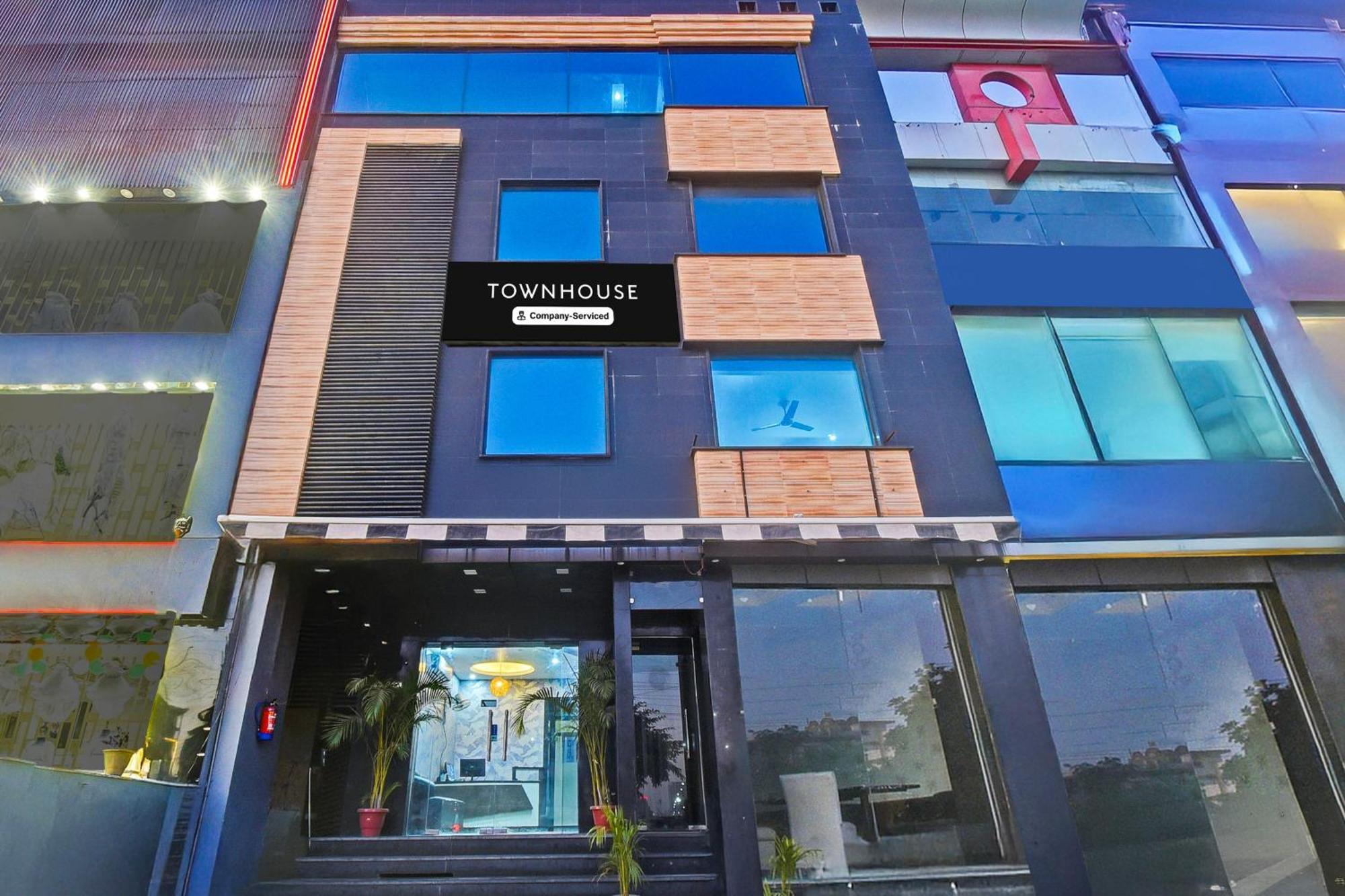 Super Townhouse Amrapali Circle Formerly Hotel Aqua Jaipur Dış mekan fotoğraf