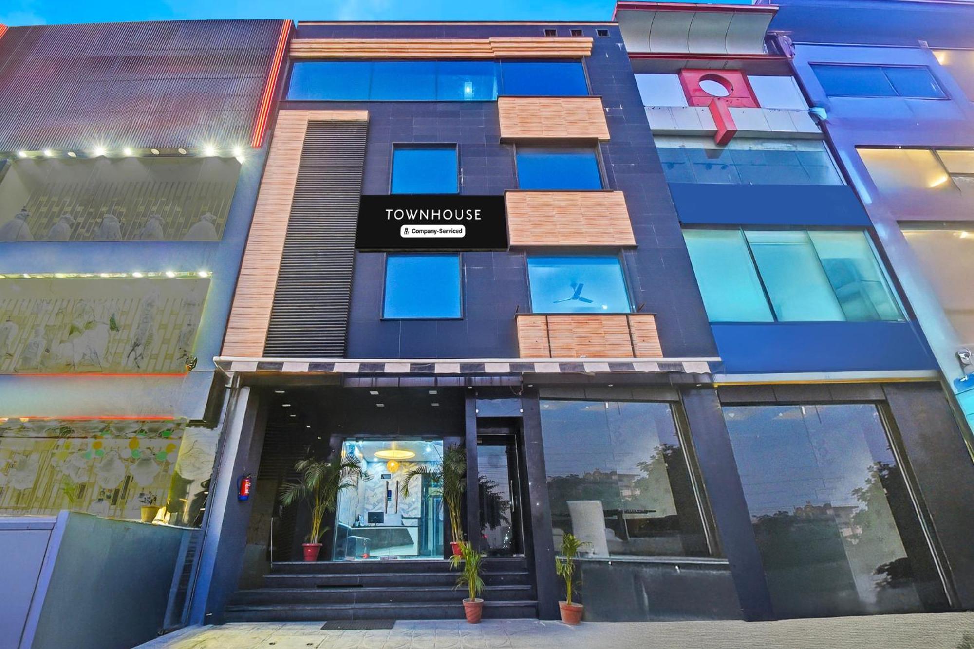 Super Townhouse Amrapali Circle Formerly Hotel Aqua Jaipur Dış mekan fotoğraf